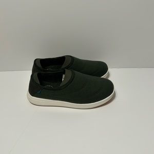 Vessi Sunday Slipper Spruce Green Size W07 Pre-Owned With Free Gift